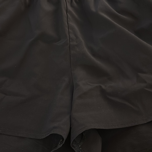 Gymshark women’s running short, high waist, black, worn once, size S - Picture 3 of 6